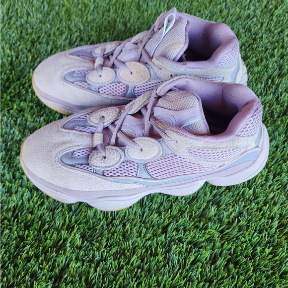 Yeezy 500 Adidas ‘Soft Vision’ - Picture 4 of 7